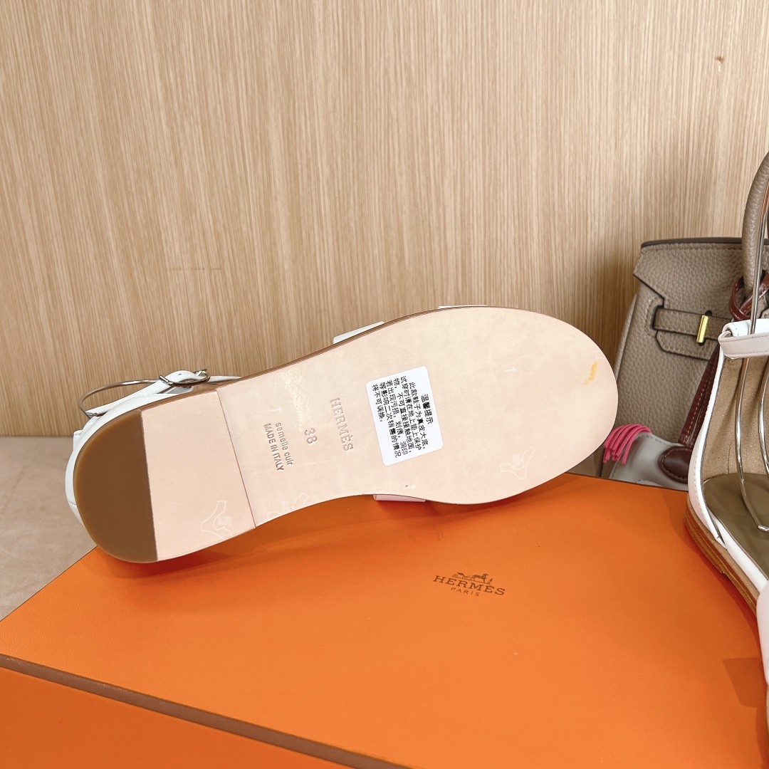 에르메스 산토리니 샌들