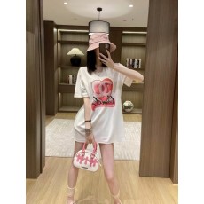 샤넬 로고 반팔티셔츠