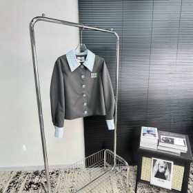 미우미우 여성 자켓