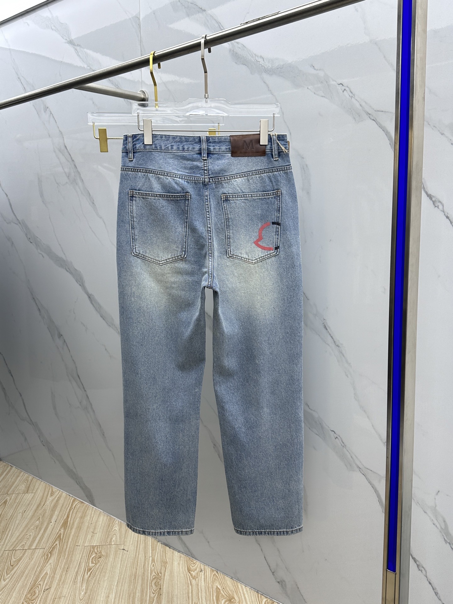 몽클레어 헤론프레스톤 청바지