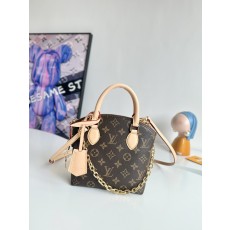 루이비통 락킷 BB M12019