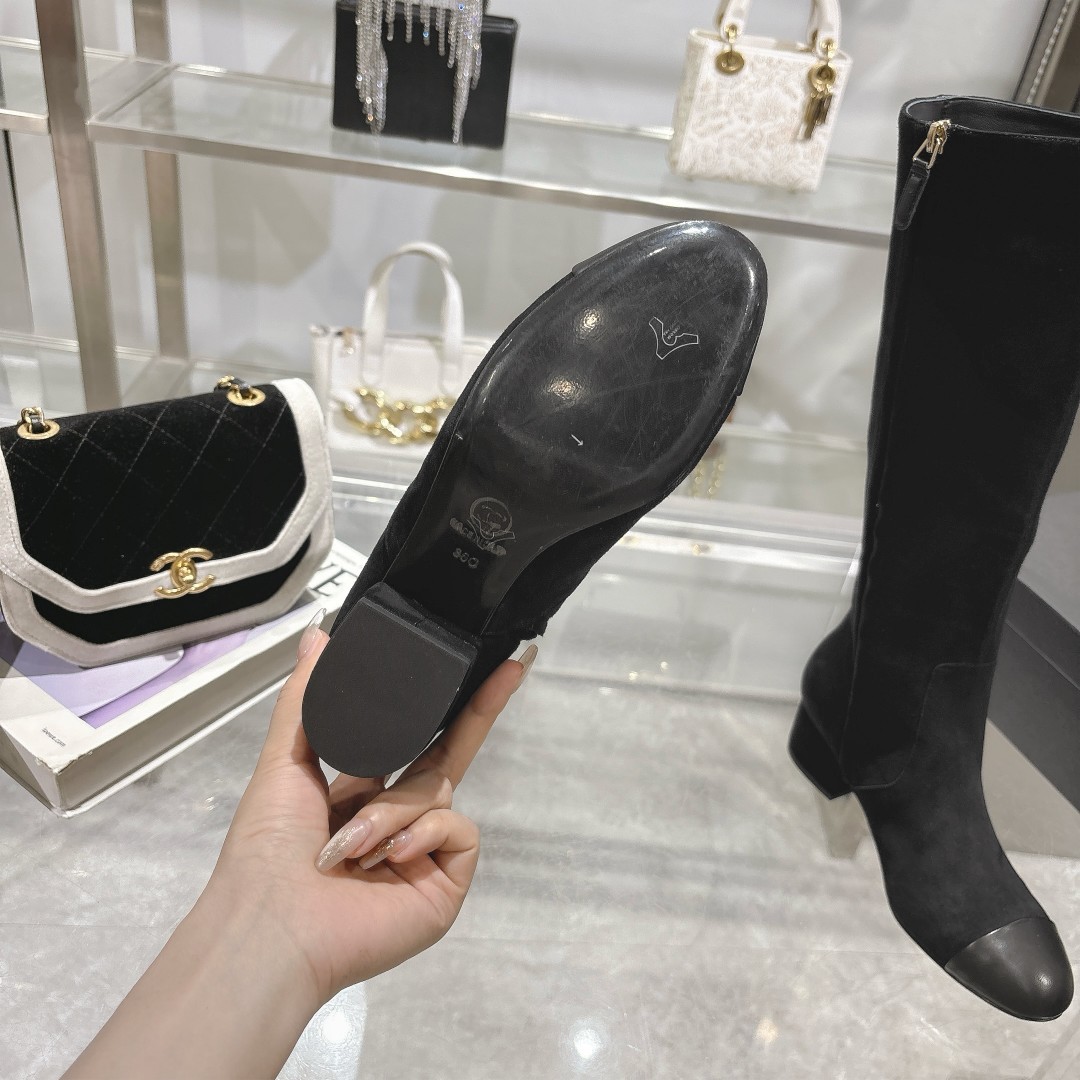 샤넬 롱 부츠
