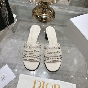 디올 D라인 뮬 힐
