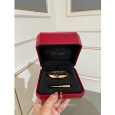 까르띠에 러브 팔찌 골드